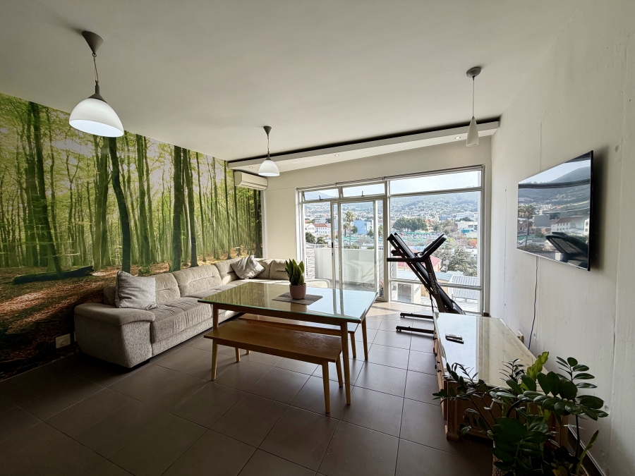 To Let 1 Bedroom Property for Rent in Gardens Western Cape